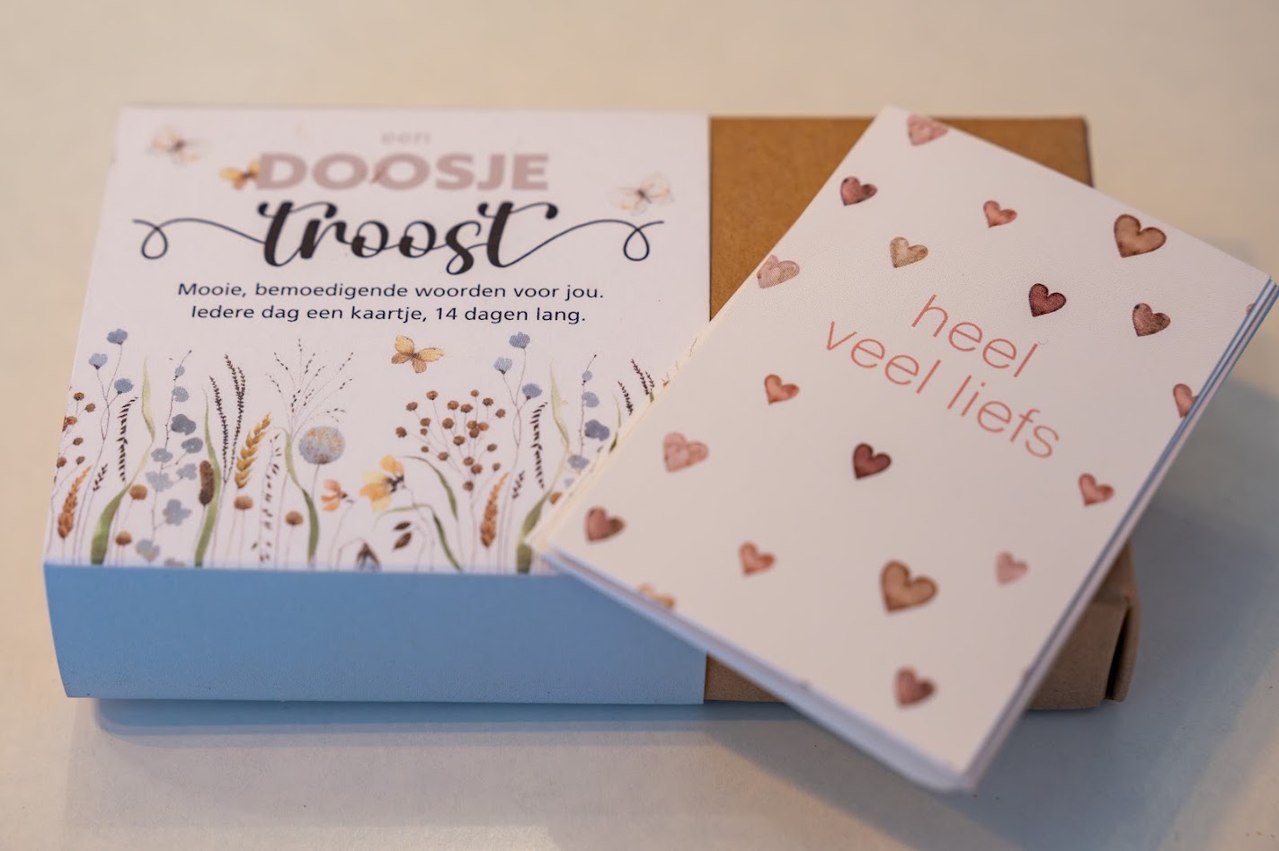 Een doosje troost met liefdevolle kaartjes
